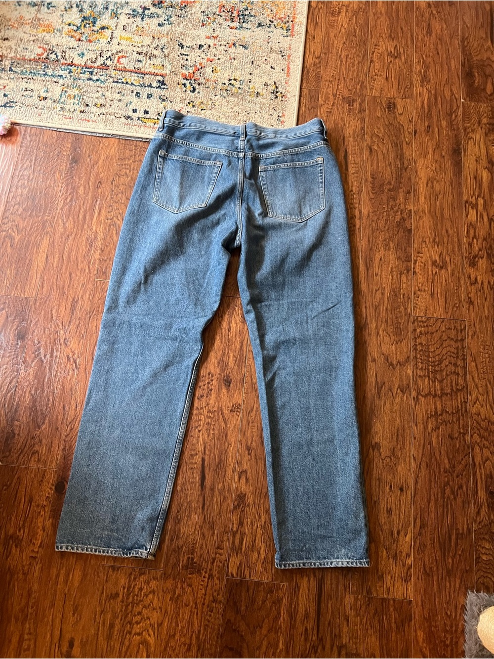 COS Men's Signature Regular Straight Leg Jeans 33x32 Medium Blue Wash - Picture 4 of 6